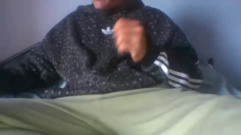 Snapshot of gunishment chatting on 7, 11, 2025 gunishment online show from 7, 11, 2025