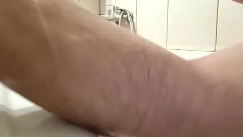 Snapshot of gunwo80 chatting on 9, 3, 2025 gunwo80 online show from 9, 3, 2025