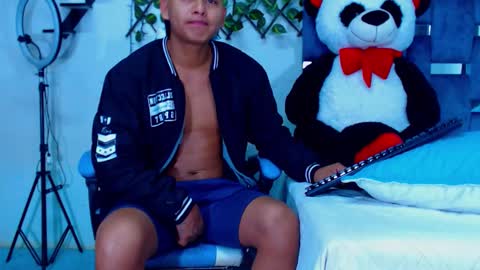 Hakim online show from 9, 11, 2025