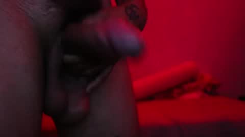 Snapshot of guss6969868792 chatting on 18, 5, 2026 guss6969868792 online show from 18, 5, 2026