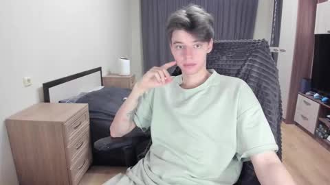 guy_liam1 online show from 20, 12, 2025