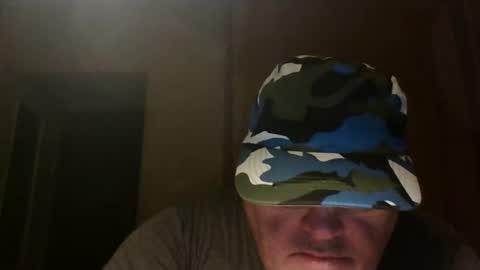 guyboy73 online show from 19, 9, 2025