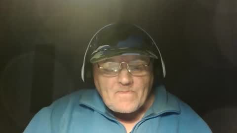 guyboy73 online show from 29, 9, 2025