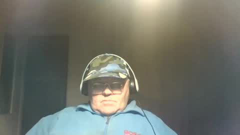 guyboy73 online show from 15, 10, 2025