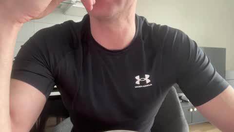 NaughtyFitHusband online show from 31, 3, 2026