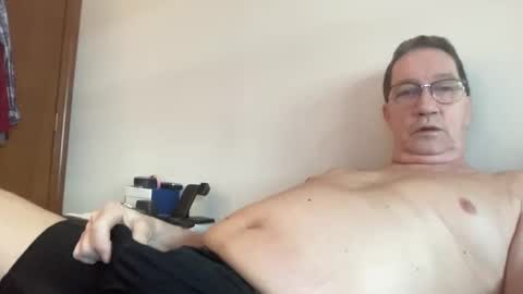 Snapshot of gwashere4u chatting on 23, 2, 2025 gwashere4u online show from 23, 2, 2025