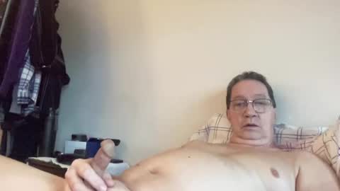 Snapshot of gwashere4u chatting on 5, 3, 2025 gwashere4u online show from 5, 3, 2025