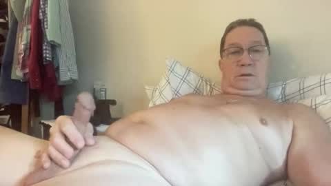 Snapshot of gwashere4u chatting on 29, 10, 2025 gwashere4u online show from 29, 10, 2025