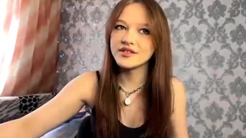 Snapshot of gwynethoverdick chatting on 23, 5, 2026 Nika Kova online show from 23, 5, 2026