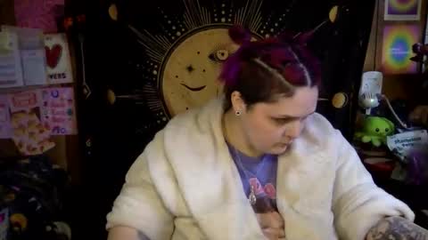 Snapshot of gxddess_fe chatting on 5, 2, 2026 Goddess Fe online show from 5, 2, 2026