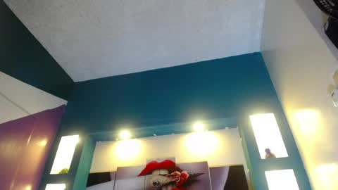 gygy_fox_09 online show from 10, 4, 2026