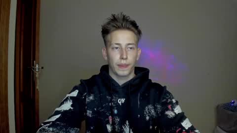 Oliver online show from 3, 2, 2025