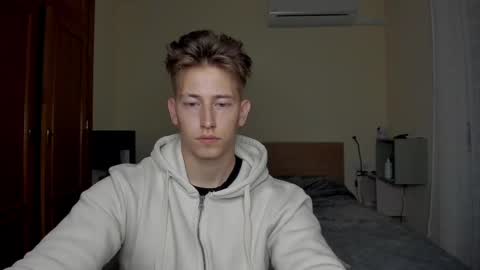 Oliver online show from 17, 2, 2025