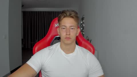 Oliver online show from 24, 10, 2025