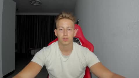 Oliver online show from 4, 11, 2025