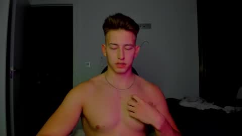 Oliver online show from 3, 2, 2026