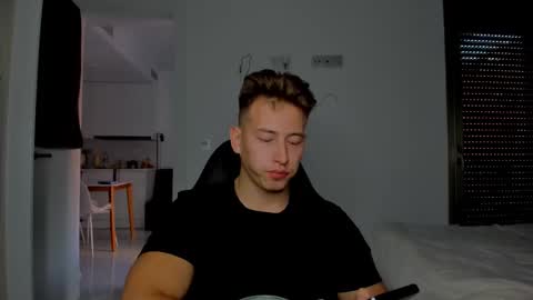 Oliver online show from 22, 2, 2026