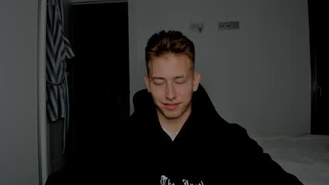 Oliver online show from 24, 4, 2026