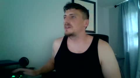 Snapshot of gymbro1986 chatting on 29, 7, 2026 gymbro1986 online show from 29, 7, 2026