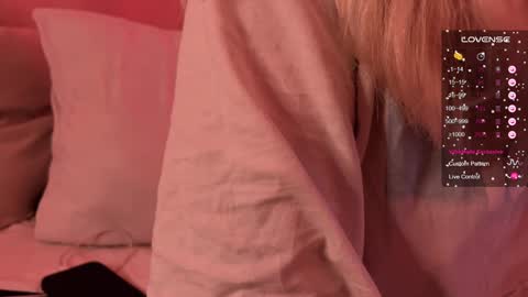 Snapshot of h2h0e chatting on 6, 12, 2024 Lana online show from 6, 12, 2024