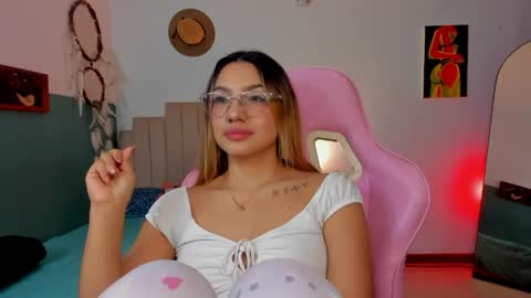 Paulina  online show from 16, 4, 2026