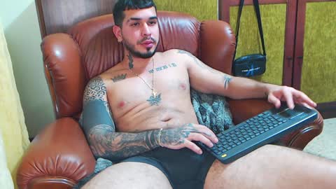 Snapshot of hades_carter chatting on 8, 12, 2024 Hades online show from 8, 12, 2024