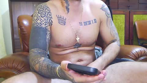 Snapshot of hades_carter chatting on 10, 1, 2025 Hades online show from 10, 1, 2025