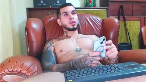 Snapshot of hades_carter chatting on 18, 10, 2025 Hades online show from 18, 10, 2025