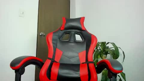 hades_horny_ online show from 9, 4, 2026