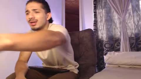Snapshot of hadez_69 chatting on 24, 4, 2026 HADEZ online show from 24, 4, 2026