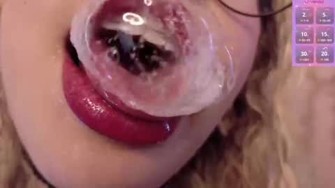 Haely online show from 4, 6, 2026