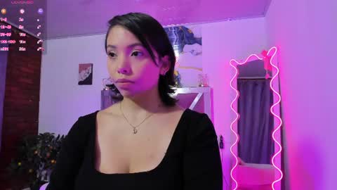 Snapshot of haiiley_tay chatting on 8, 7, 2026 HAILEY online show from 8, 7, 2026