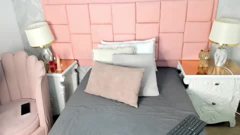 hailey 07 online show from 1, 3, 2026