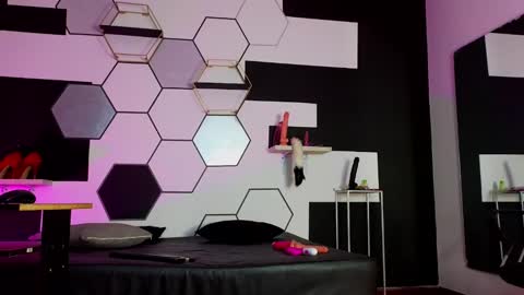 Snapshot of haileycat_ chatting on 7, 1, 2025 haileycat_ online show from 7, 1, 2025