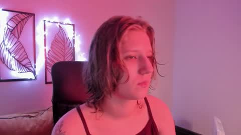 Hailey online show from 16, 11, 2025