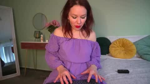 Hailey online show from 10, 3, 2025