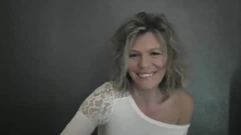 Snapshot of haileys123 chatting on 20, 3, 2026 Hailey online show from 20, 3, 2026