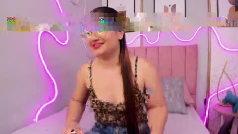 Haily  online show from 17, 4, 2026