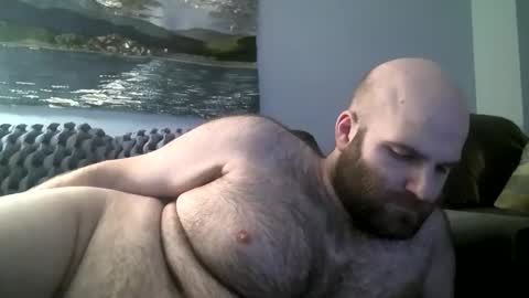 Snapshot of hairiestbear chatting on 12, 1, 2025 Hairiest Bear online show from 12, 1, 2025