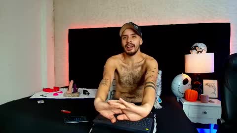 Snapshot of hairy_diamond chatting on 21, 10, 2025 H A I R Y D I A M O N D online show from 21, 10, 2025