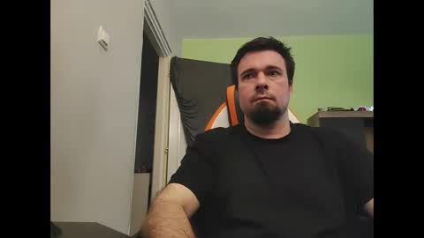 Snapshot of hairy_guy007 chatting on 6, 4, 2026 hairy_guy007 online show from 6, 4, 2026