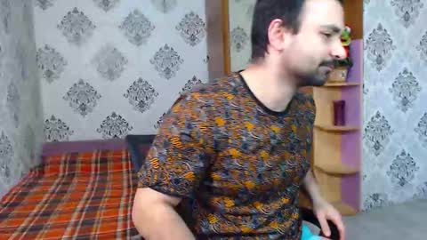 Hairy Tyler online show from 22, 2, 2025