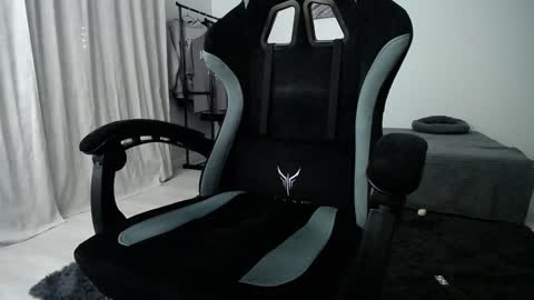 Adam online show from 1, 1, 2025