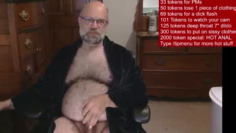 Snapshot of hairydaddybear69 chatting on 19, 6, 2026 HairyDaddyBear69 online show from 19, 6, 2026