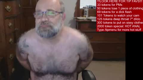 Snapshot of hairydaddybear69 chatting on 6, 7, 2026 HairyDaddyBear69 online show from 6, 7, 2026