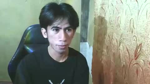 hairyhugecock_22 online show from 22, 11, 2025