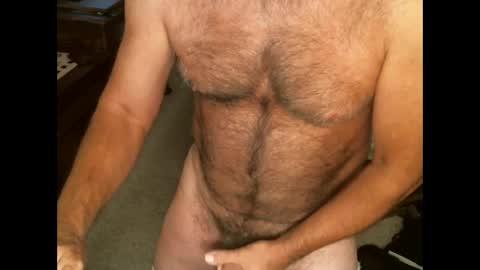 Hairy pecs online show from 15, 9, 2025