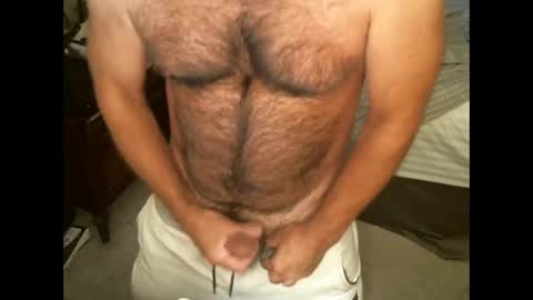 Hairy pecs online show from 26, 10, 2025