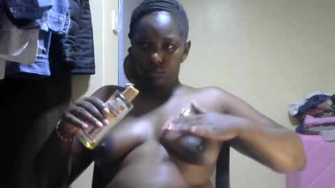 hairypussybigassy001 online show from 15, 1, 2025