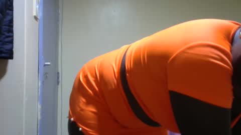 hairypussybigassy001 online show from 24, 1, 2025